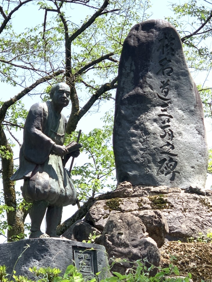 椎名道三の銅像